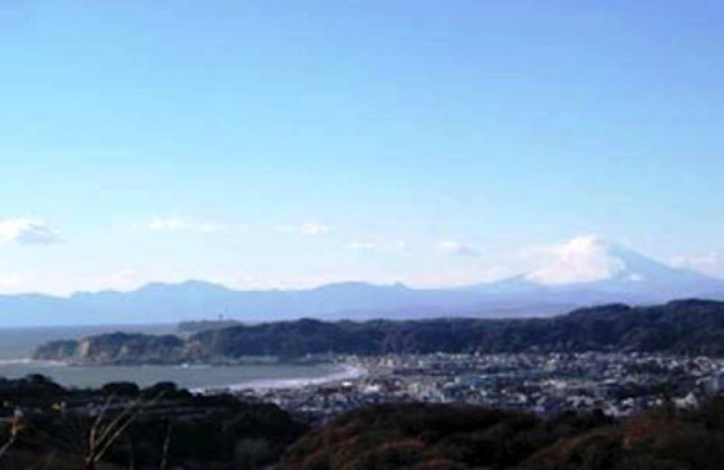 衣張山ハイキングコース眺め