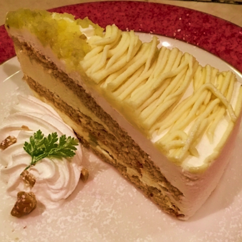 銀のすずのケーキ