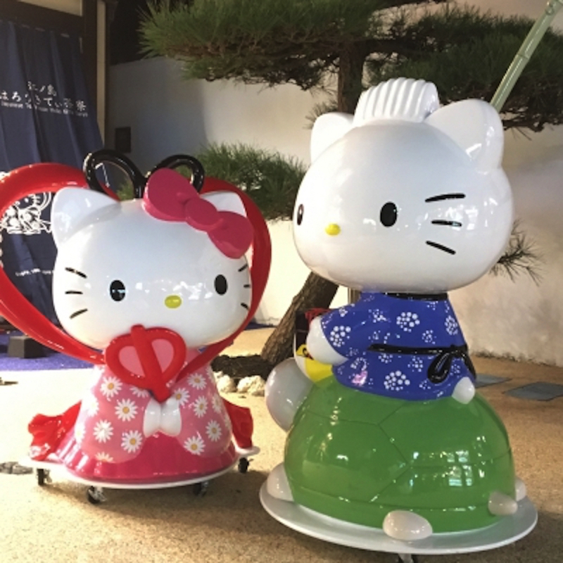 はろうきてぃ茶寮江ノ島のキティとダニエル