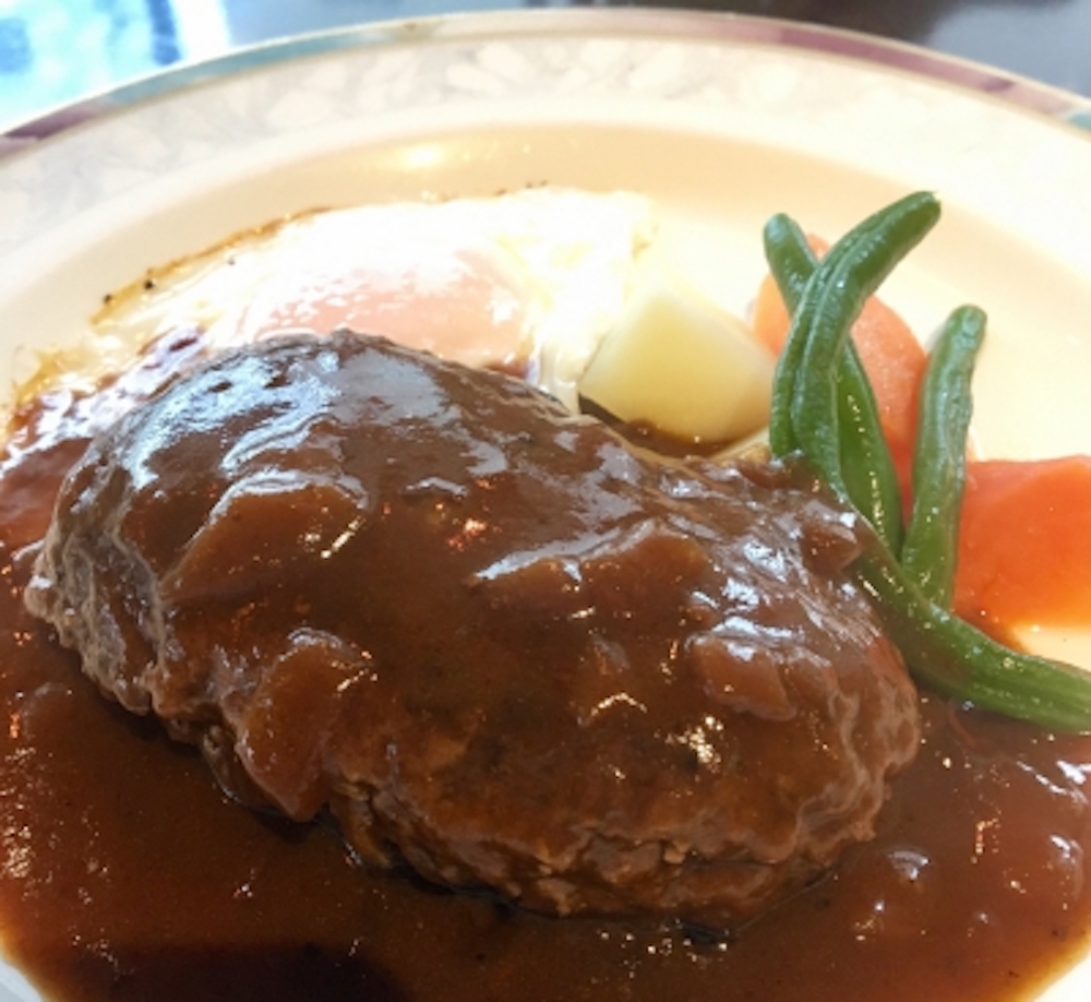 鎌倉雪ノ茶屋のハンバーグ